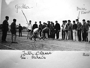 COLLEGE MODERNE LECLERC SIDI BEL ABBES SPORT ATHLETISME 19XX RELAIS